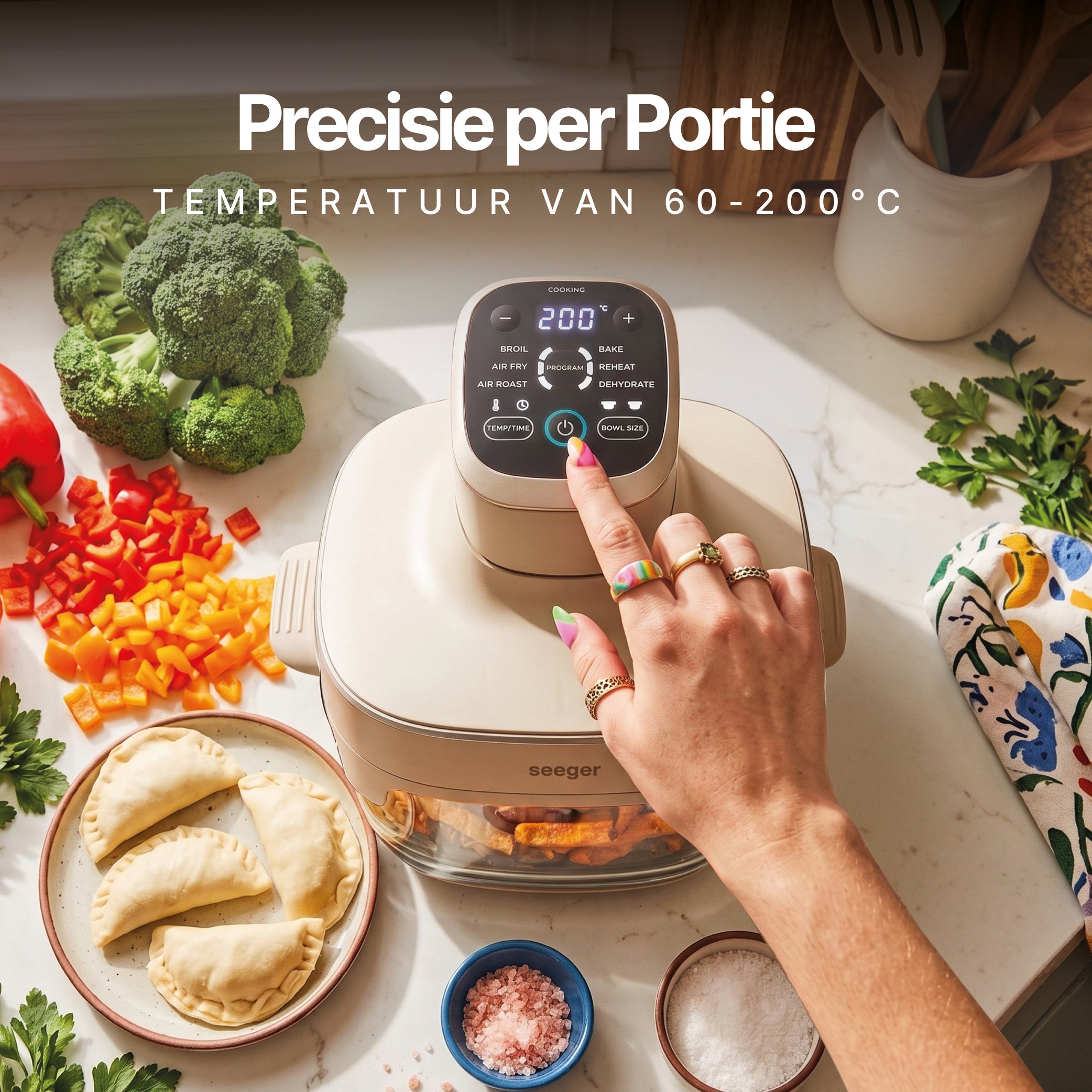 Température réglable de 60 à 200 °C sur le panneau de commande de la Seeger ClearFry