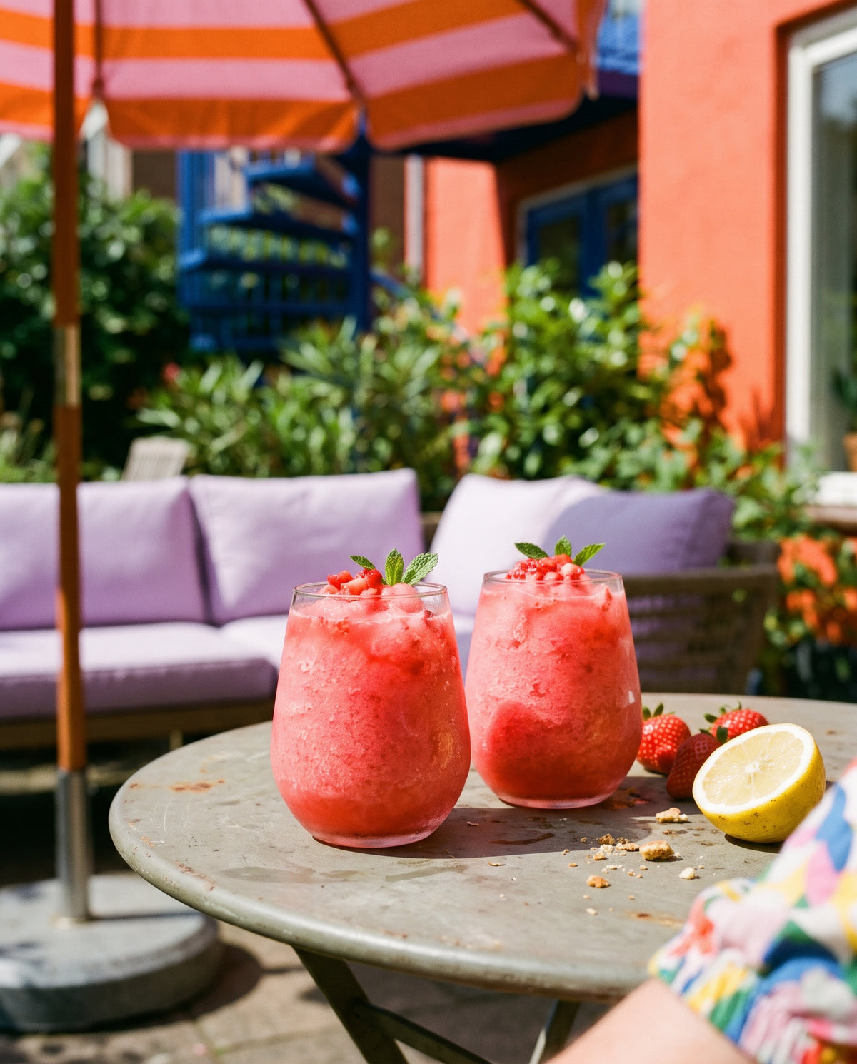 Strawberry lemonade slush, recipe photo