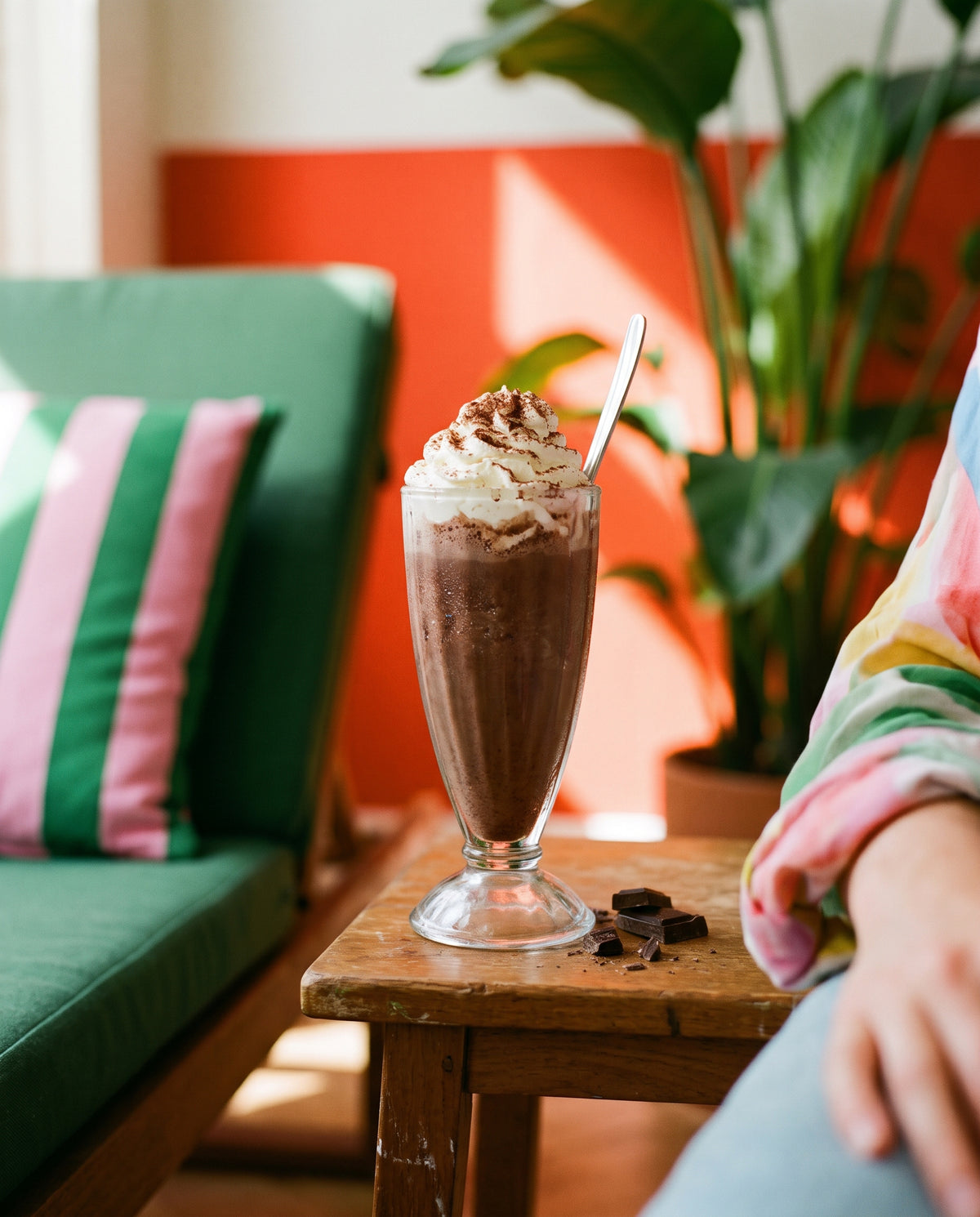 Baileys chocolate milkshake (18+), recipe photo
